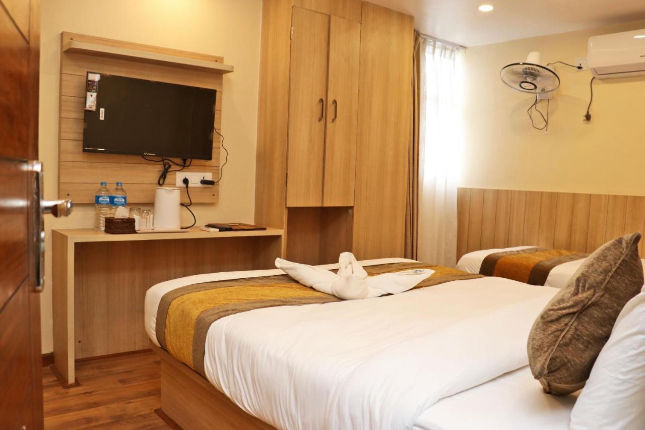 Hotel Airport Gurkha Kathmandu Luaran gambar